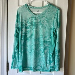 Ladies Long Sleeve Pullover Top